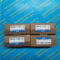 SMC VM100 系列的二位三通直動式機(jī)械行程閥